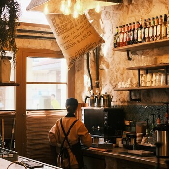 Le nombre d'étudiants travailleurs a augmenté de 6.2% en 2025